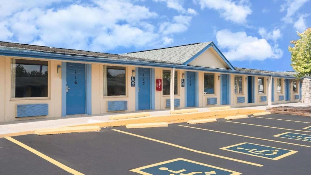 Hilliard Motor Lodge Exterior photo